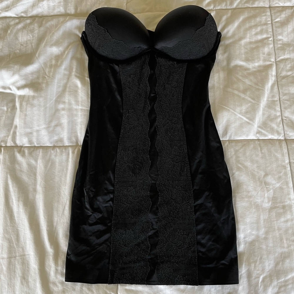 Victoria’s Secret Slimming Contour Shaper Dress-36 C